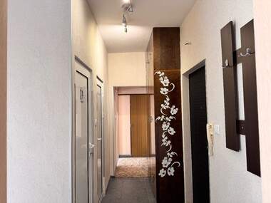 Închiriere - Apartament în Storgozia,  Pleven
