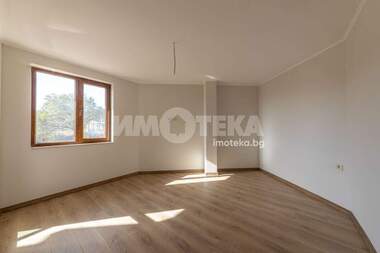 Продажба - Апартамент във Виница,  Варна