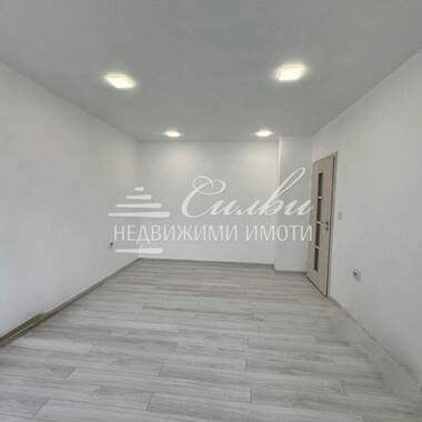 For sale - Apartment in Center,  Shumen