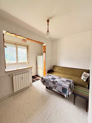 Vânzare - Apartament în Dăbnika,  Vrața