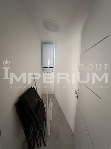 Închiriere - Apartament în Izgrev,  Varna