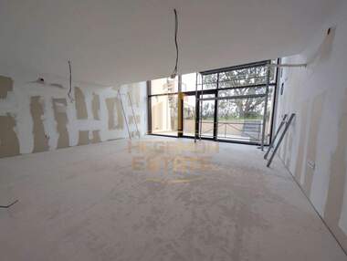 Vânzare - Apartament în Alen mak,  Varna