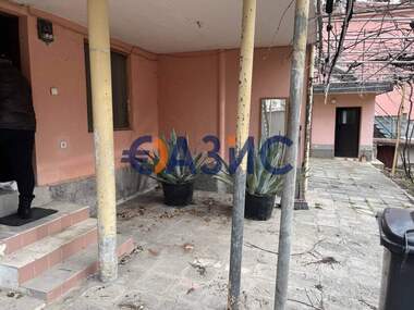 For sale - House in Sveti Vlas,  Burgas