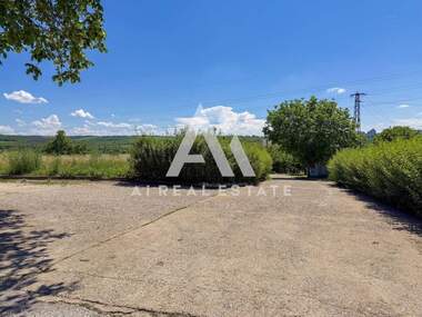 For sale - Warehouse in Industrialna zona,  Pleven