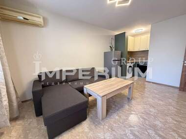 For rent - Apartment in Centralna poshta,  Varna