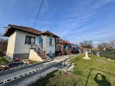 Satış - Ev olarak Polski Trambeş,  Veliko Tarnovo