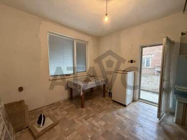 Vânzare - Apartament în Sădiîski,  Plovdiv
