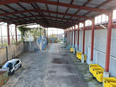 Vânzare - Spațiu industrial în Gorna Oriahovița,  Veliko Tărnovo