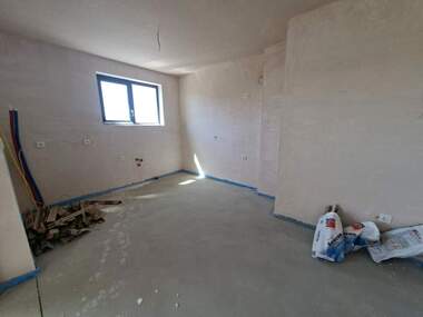 Verkauf - Wohnung in Zentar,  Targowishte