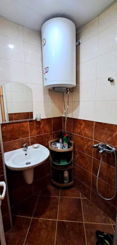 Наем - Апартамент в Родина 1,  Русе