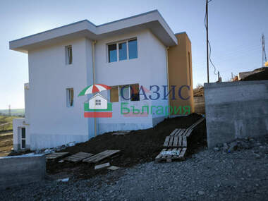 For sale - House in Cherni Vryh,  Burgas
