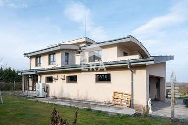 For sale - House in Stamboliyski,  Haskovo