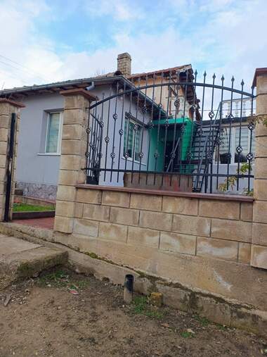 Vânzare - Casă în Novi Pazar,  Șumen