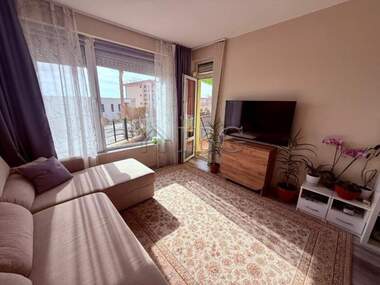 Vânzare - Apartament în Elenite,  Burgas