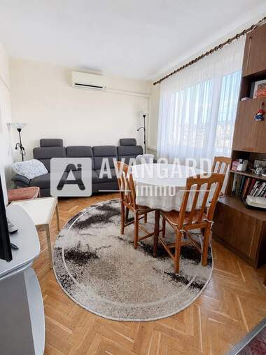 Продажба - Апартамент в Левски,  Варна