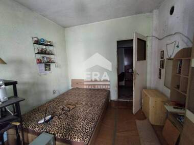 For sale - Apartment in Ovcharski,  Haskovo