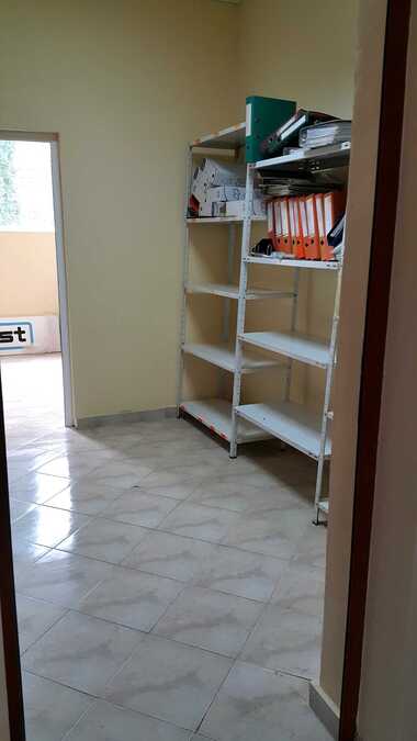 Închiriere - Spațiu industrial/Service auto/Spațiu de depozitare în Iztocena promișlena zona,  Vrața