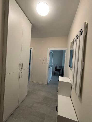 Miete - Wohnung in Wazrajdane,  Burgas
