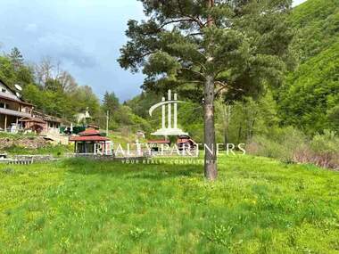 For sale - House in Rebrovo,  Sofia Oblast