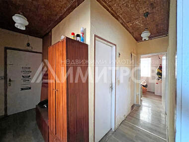 Продажа - Квартира в Нови Пазар,  Шумен
