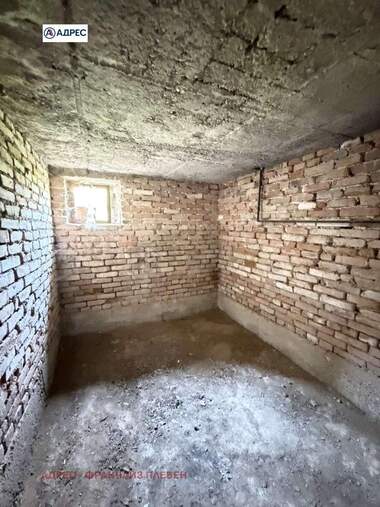 For sale - House in Podem,  Pleven