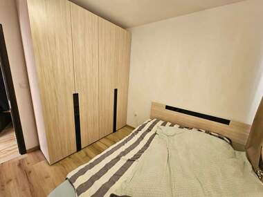 Miete - Wohnung in Mladejki halm,  Plowdiw