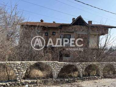 For sale - House in Bankia,  Sofia