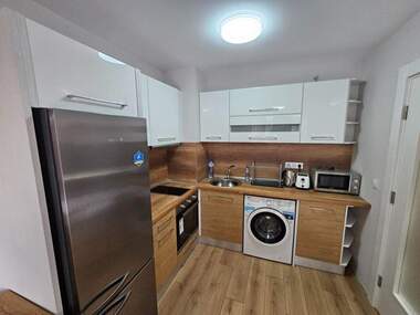 Închiriere - Apartament în Hristo Smirnenski,  Plovdiv