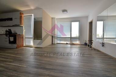 Închiriere - Apartament în Troșevo,  Varna