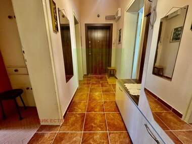 For sale - Apartment in Center,  Dobrich