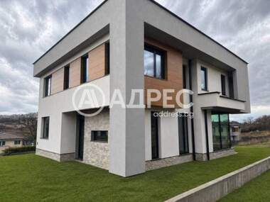 Продажа - Дом в Иваняне,  София