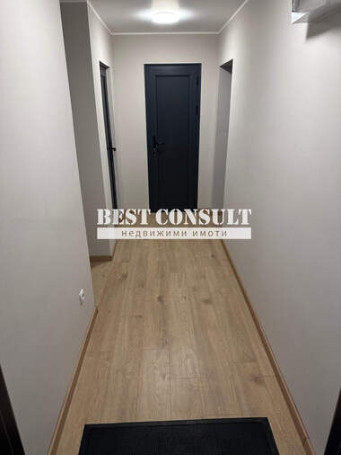 Închiriere - Apartament în Zdraveț Sever 1,  Ruse