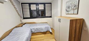 Închiriere - Apartament în Țentăr,  Burgas