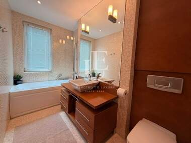 Închiriere - Apartament în Goțe Delceev,  Sofia