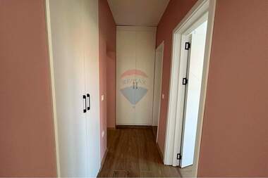 For sale - Apartment in Center,  Shumen