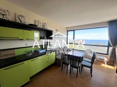 Vânzare - Apartament în Golden Sands,  Varna