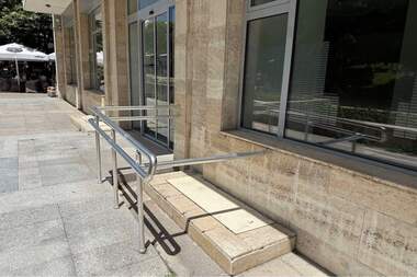For rent - Store in Center,  Shumen