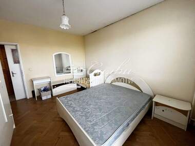 Verkauf - Wohnung in Trakia,  Schumen