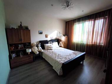 Vânzare - Casă în Hisaria,  Haskovo