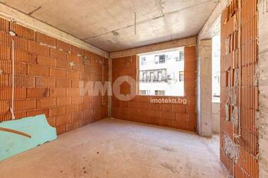 For sale - Apartment in Center,  Varna