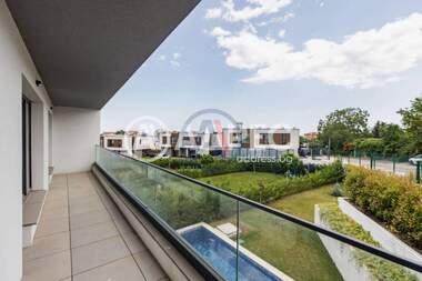For sale - House in Vinica,  Varna