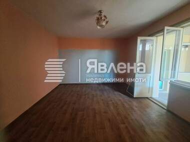 Продажа - Дом в Център,  Ямбол