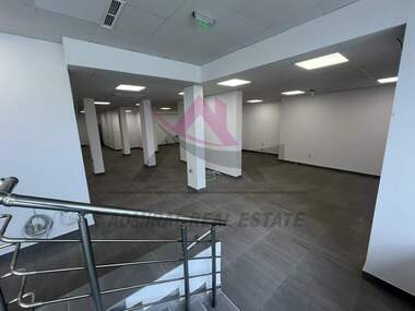For rent - Store/Office/Storage in Vazrajdane 3,  Varna