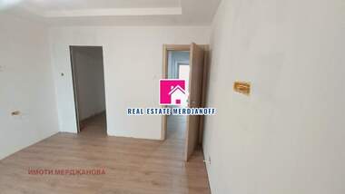 Vânzare - Apartament în Kazanski-iztok,  Stara Zagora
