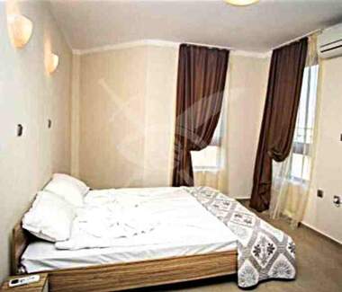 Vânzare - Apartament în Lozeneț,  Burgas