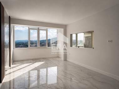 Vânzare - Apartament în Center,  Stara Zagora