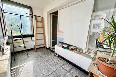 Vânzare - Apartament în Văzrajdane,  Ruse