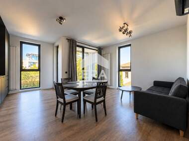 Închiriere - Apartament în Vitoșa,  Sofia
