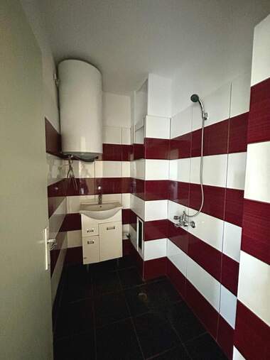 Продажба - Апартамент в Чародейка - Юг,  Русе
