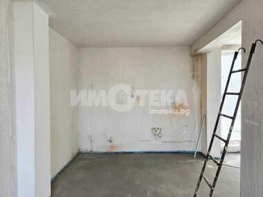 Verkauf - Wohnung in Nadejda 4,  Sovia